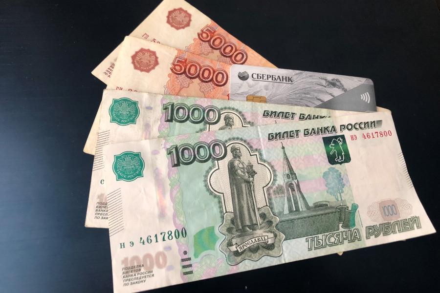 По 12 000 рублей каждому за новогодние праздники: выплаты россиянам стартуют с 10 января