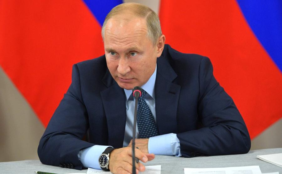 Видео: Путин объявляет о новой индексации пенсий в России