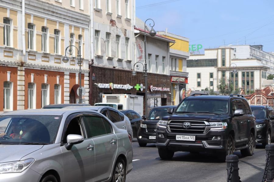«Будет еще дороже». Эксперты определили период роста цен на автомобили в России