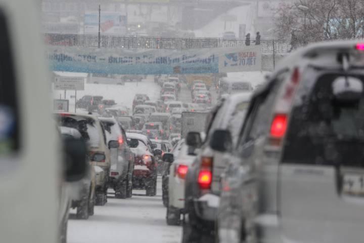 «Город встанет колом»: синоптики назвали точную дату снежного удара по Владивостоку