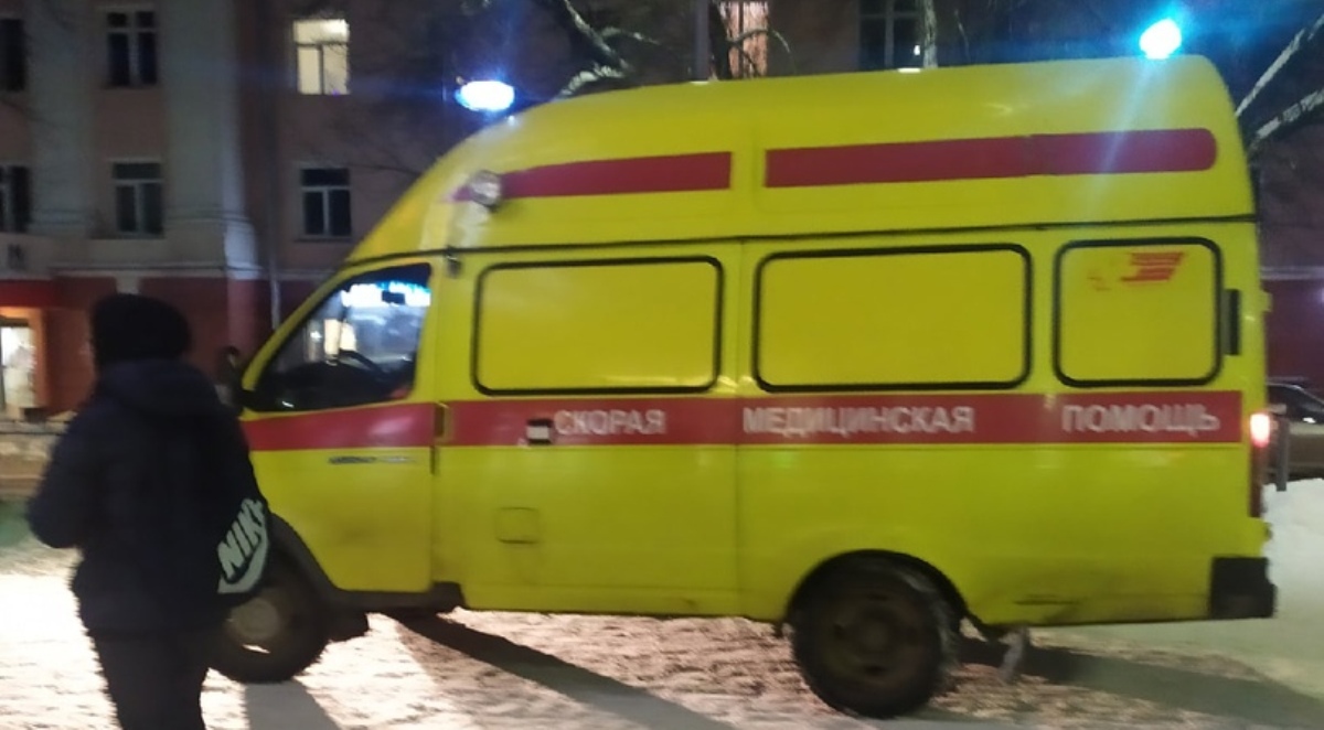 В Петрозаводске мужчина напал на врача скорой помощи 