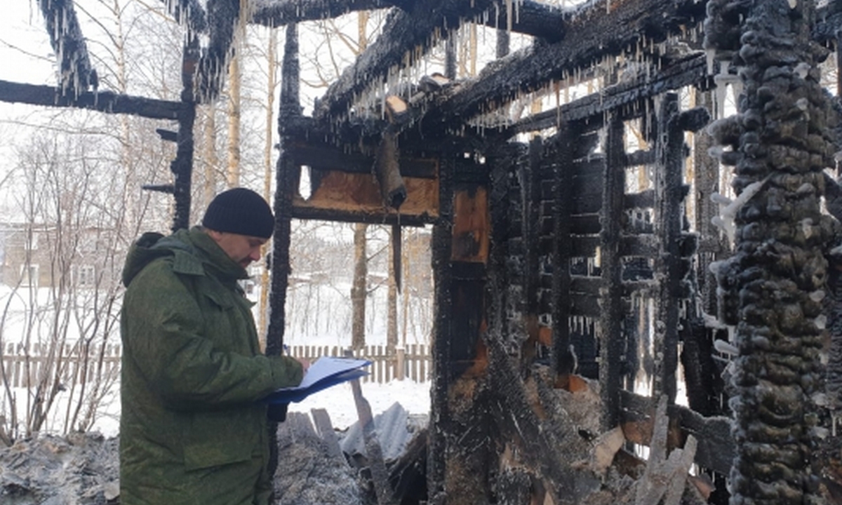 Стало известно, кто погиб при пожаре в Карелии