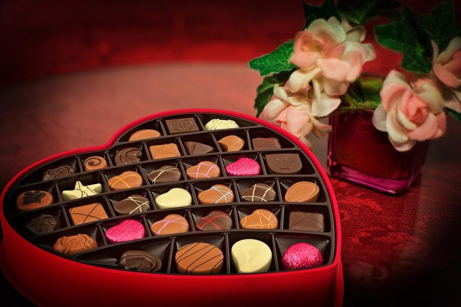 Смело можно брать, не пальма: Росконтроль назвал лучшие марки шоколадных конфет